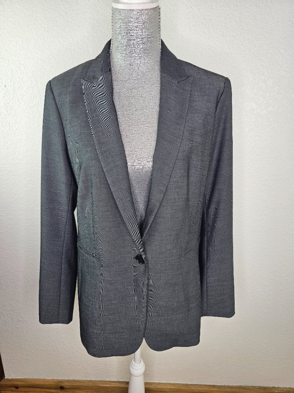 Ann Taylor Classic Gray Blazer Size 12